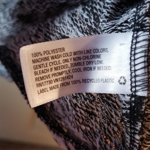 Size large Xhilaration cardigan - Picture 4 of 4